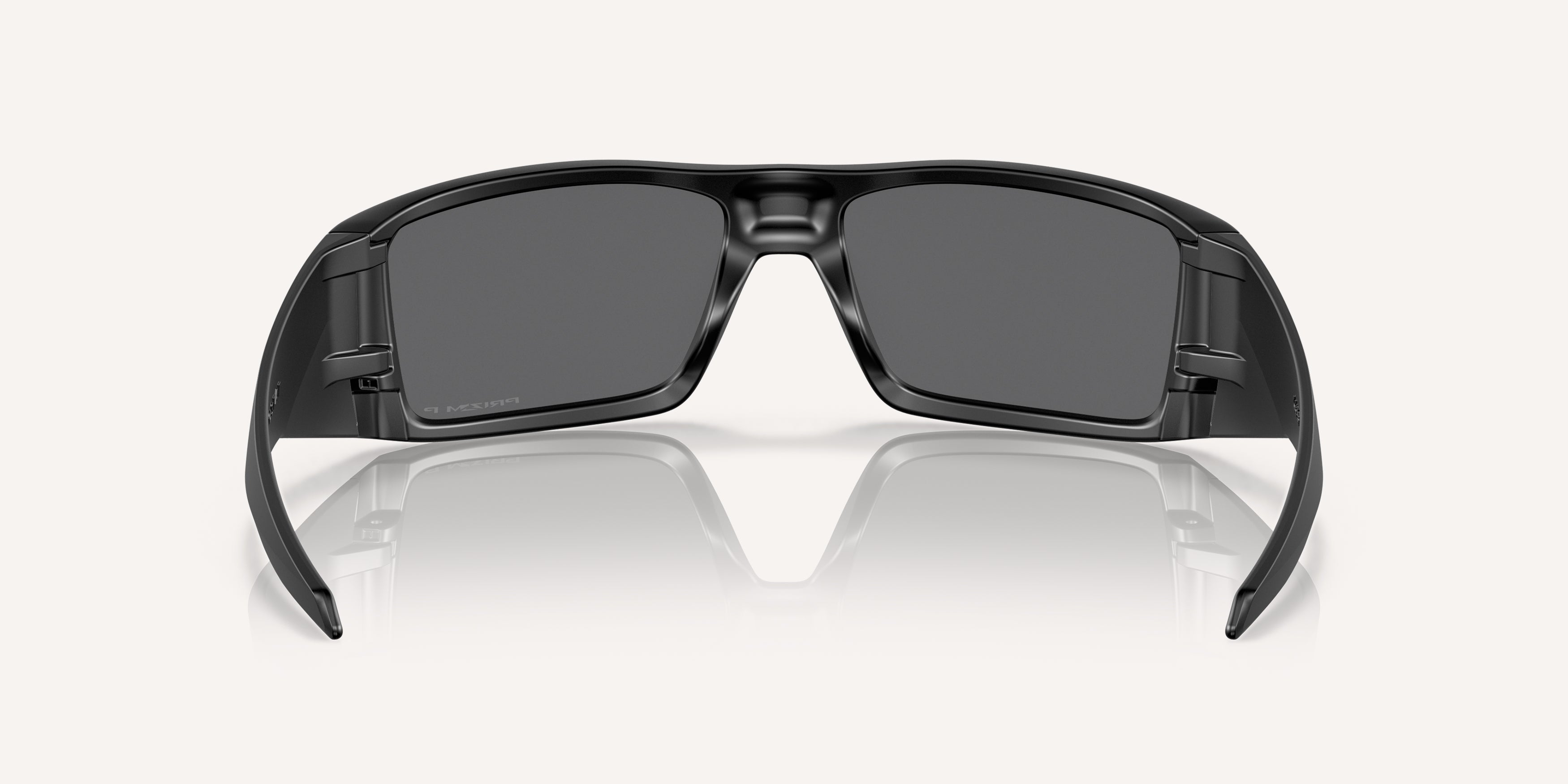 Oakley | 0OO9231