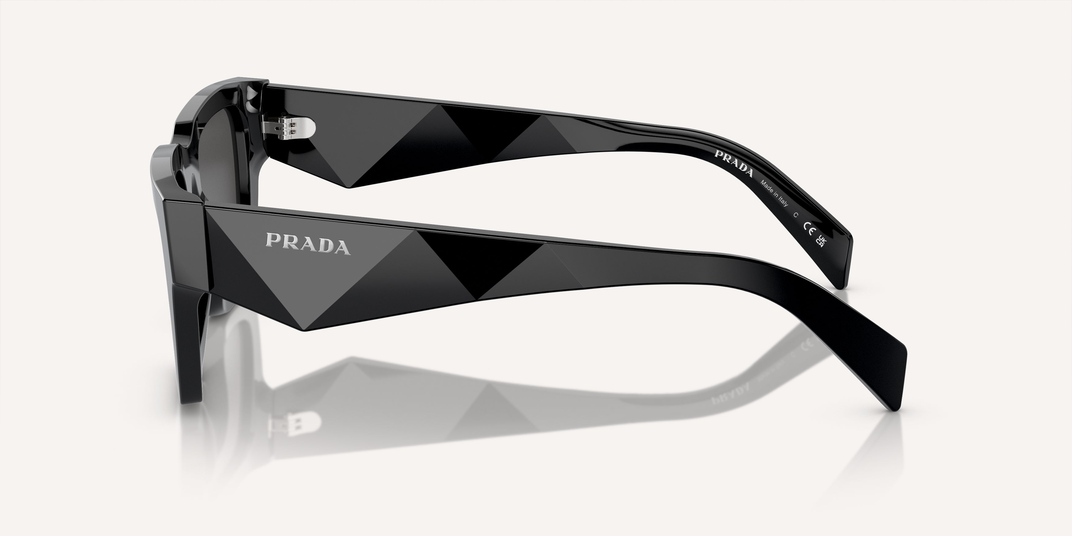 Prada | 0PR A06S