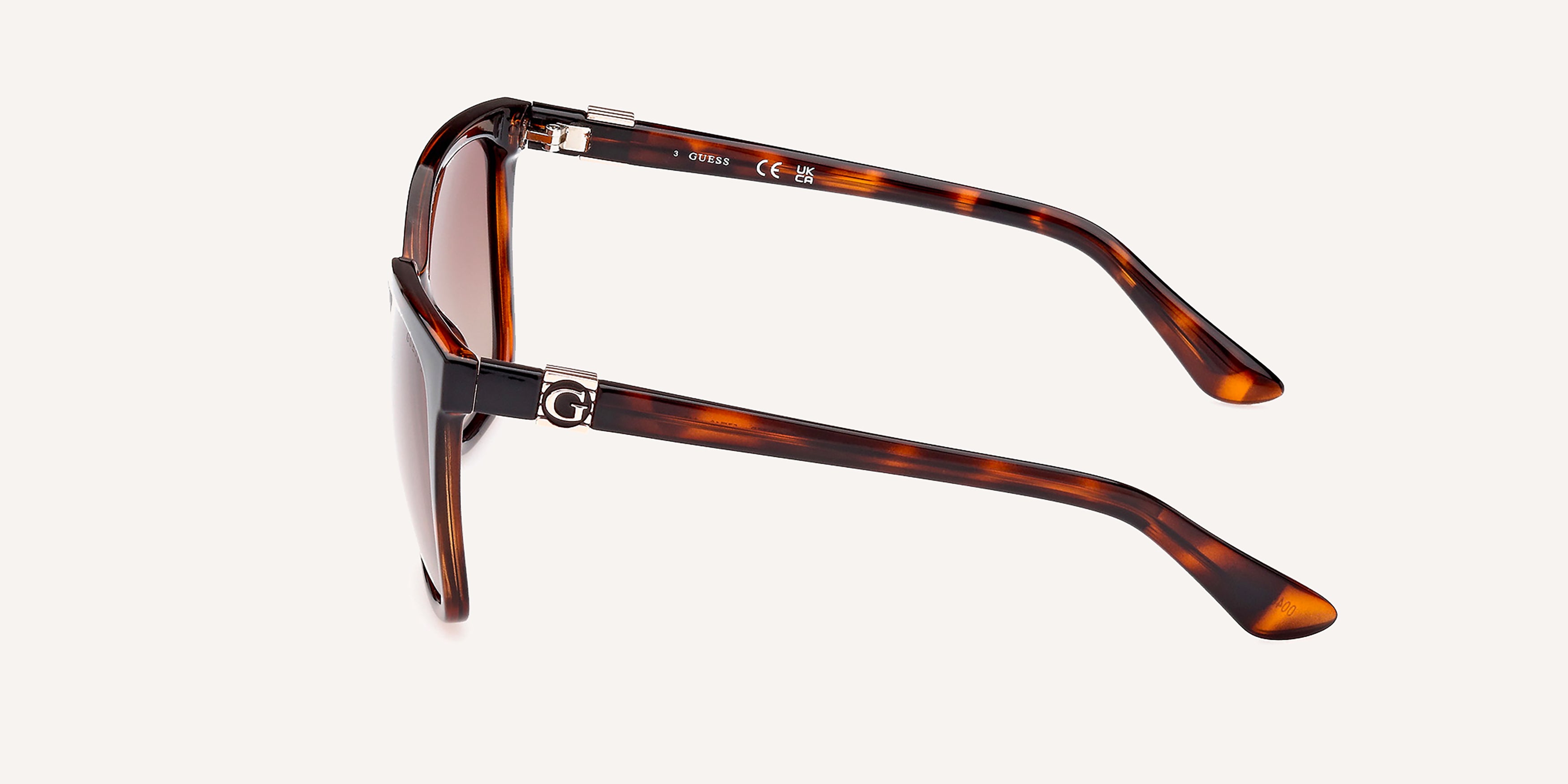 Guess | GU7865