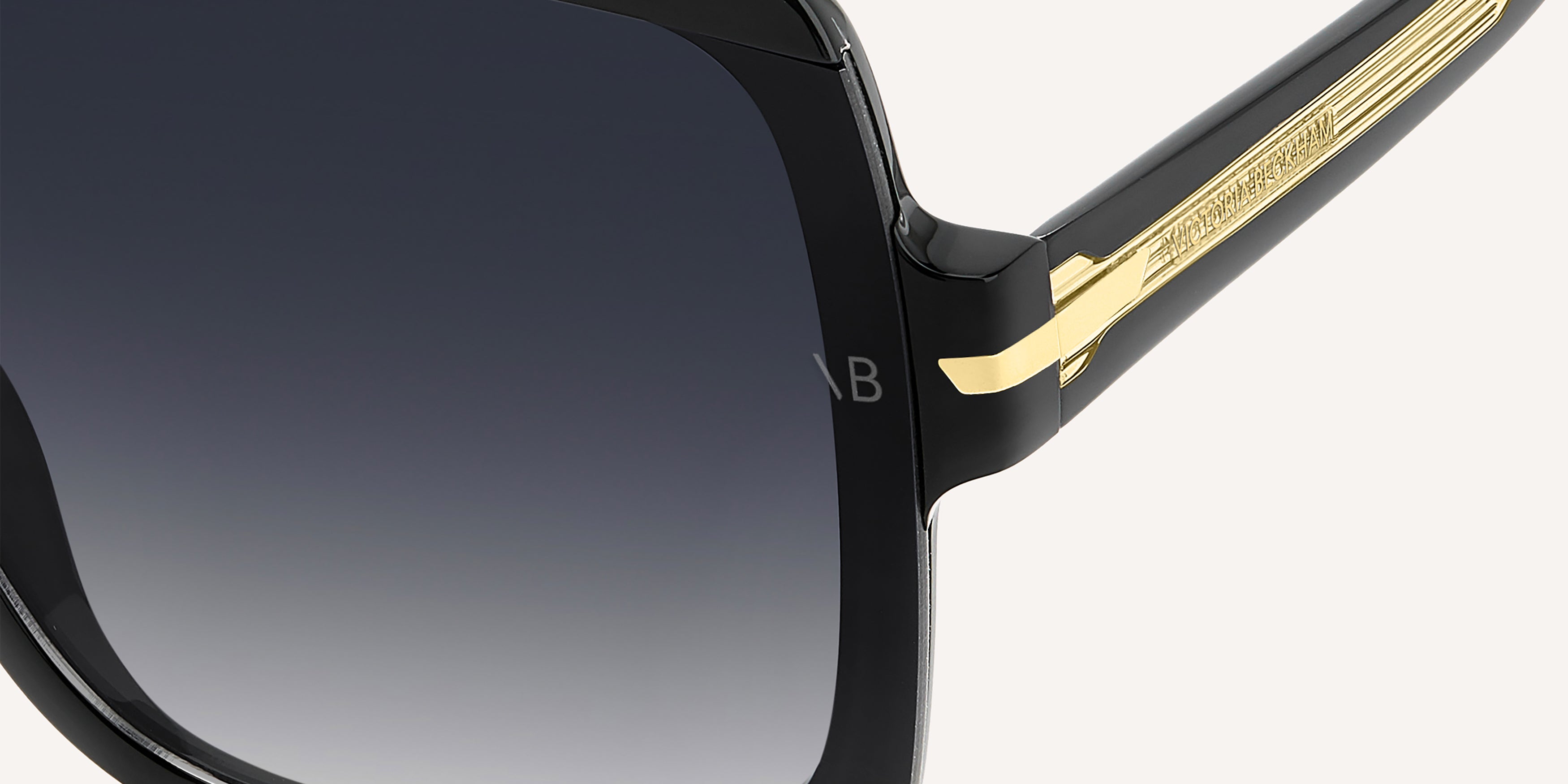 Victoria Beckham | VB 7003/S
