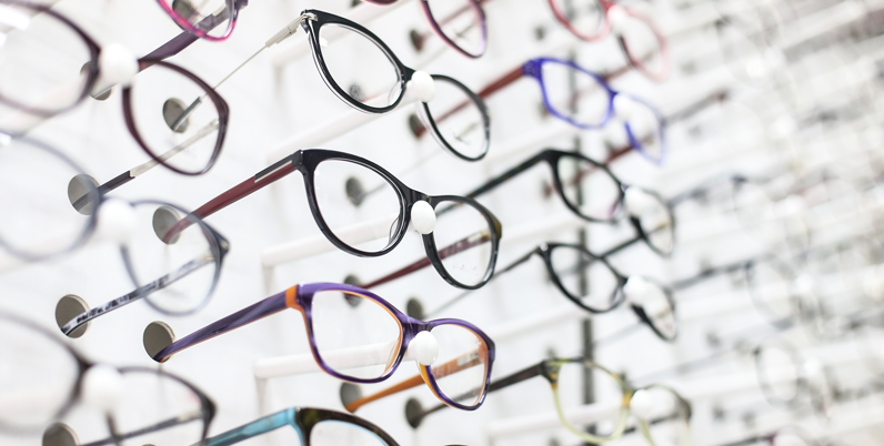 Scegliere la montatura degli occhiali da vista